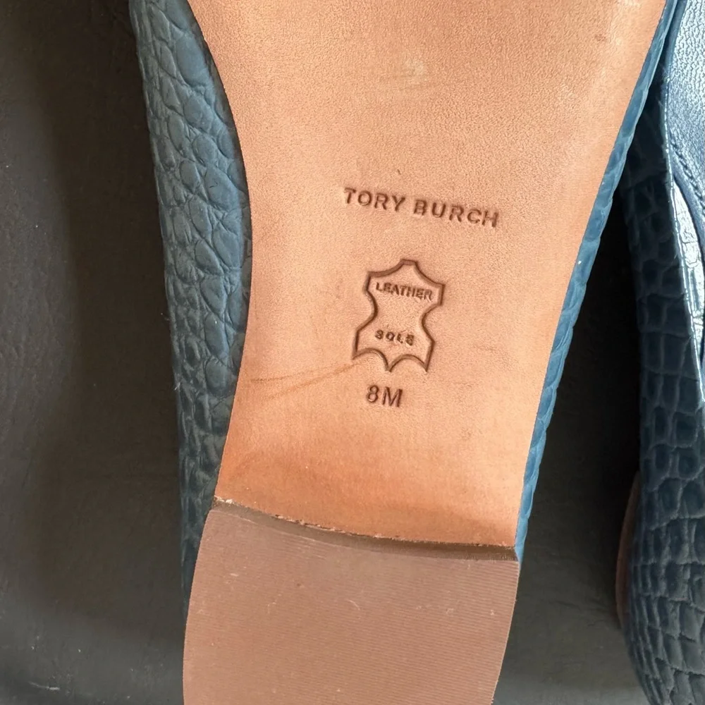 Tory Burch Blue Croc-Embossed Flats - Picture 5 of 5
